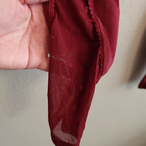 Kate‎ Spade Size Small Red Mesh Leggings Athleisure Wear - Picture 6 of 11